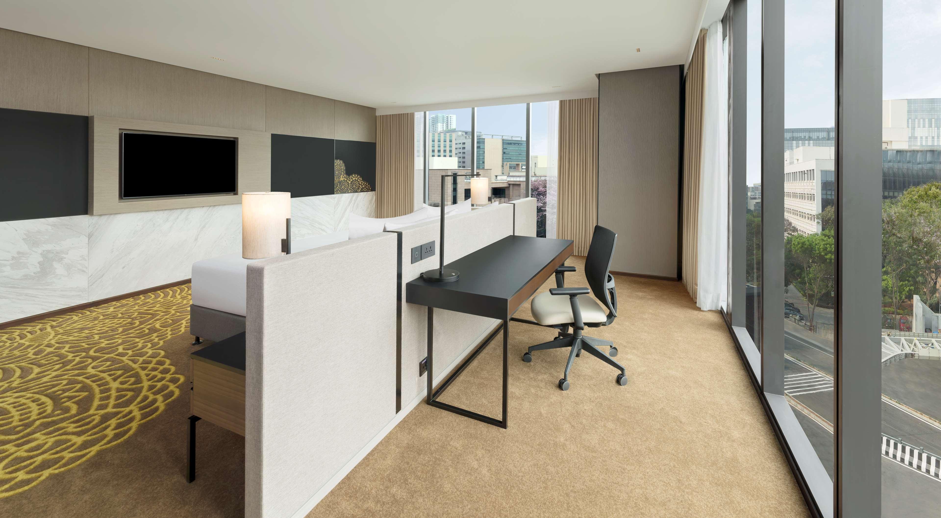 Hilton Garden Inn Bengaluru Embassy Manyata Business Park Exterior photo